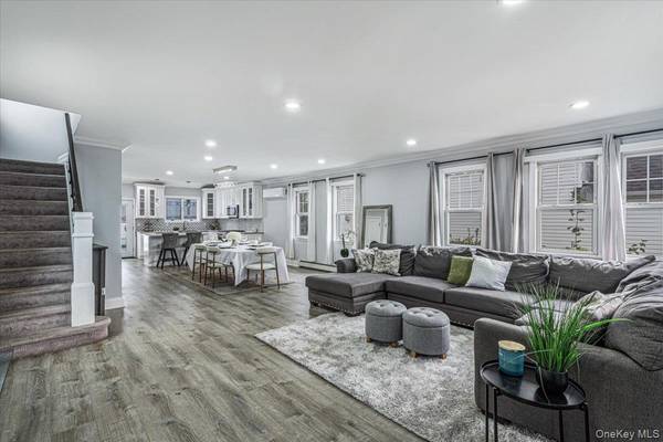 224 Oak ST, West Hempstead, NY 11552