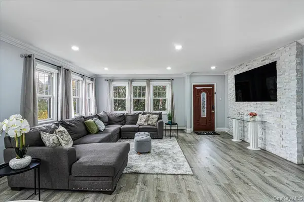 224 Oak ST, West Hempstead, NY 11552