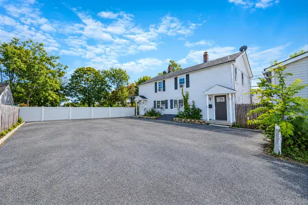 37-39 Funaro CT, Patchogue, NY 11772