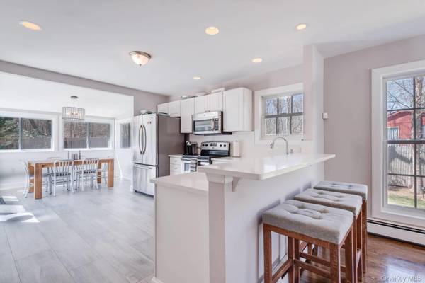 4 Montauk BLVD, East Hampton, NY 11937
