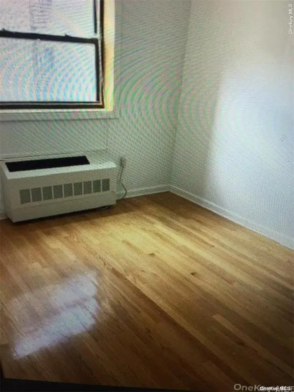 46-06 88th #4C, Elmhurst, NY 11373