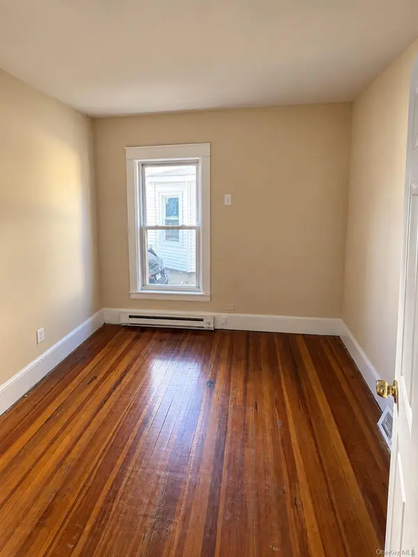 10 Streit AVE, Poughkeepsie, NY 12603