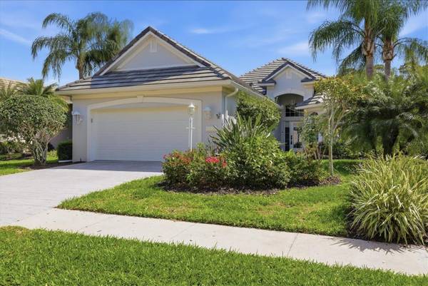 6514 OAKLAND HILLS DR, Lakewood Ranch, FL 34202
