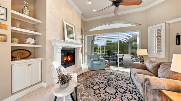 7325 CHATSWORTH CT, University Park, FL 34201