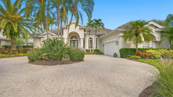 7325 CHATSWORTH CT, University Park, FL 34201