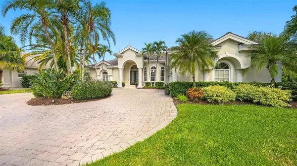 7325 CHATSWORTH CT, University Park, FL 34201