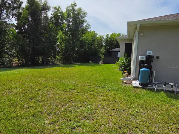 4513 NW 35TH AVE, Cape Coral, FL 33993