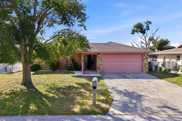 13625 VERONICA DR, Hudson, FL 34667