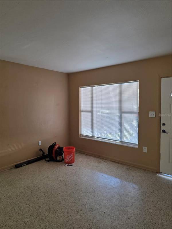 2021 GOLF VISTA CT, Orlando, FL 32808