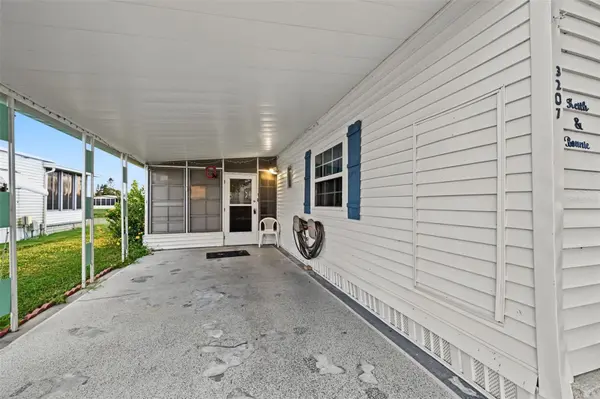3207 BREWSTER DR, Holiday, FL 34690