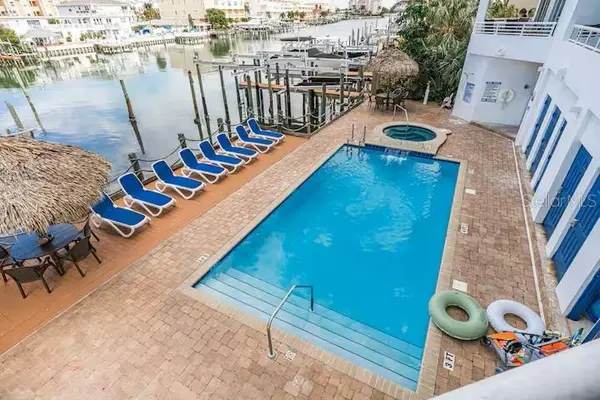 100 BAYSIDE DR #101, Clearwater, FL 33767