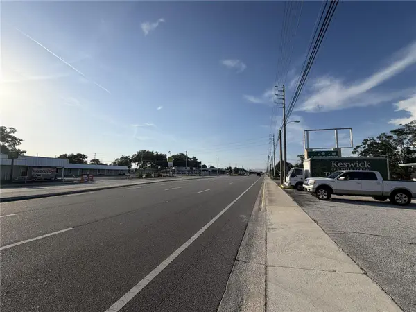 6241 SEMINOLE BLVD, Seminole, FL 33772