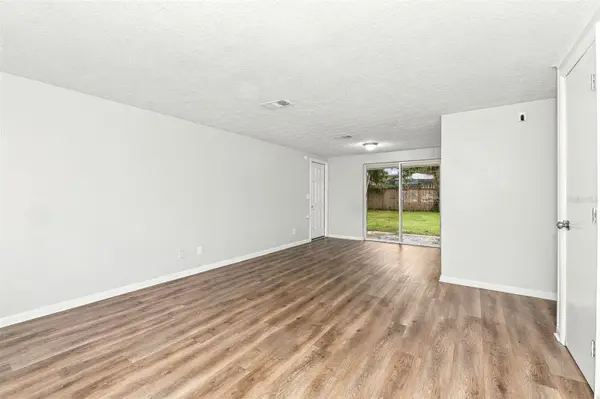 512 BLAIRMORE BLVD W, Orange Park, FL 32073