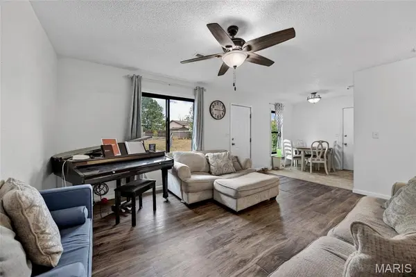 1121 Fowler RD, Lebanon, MO 65536