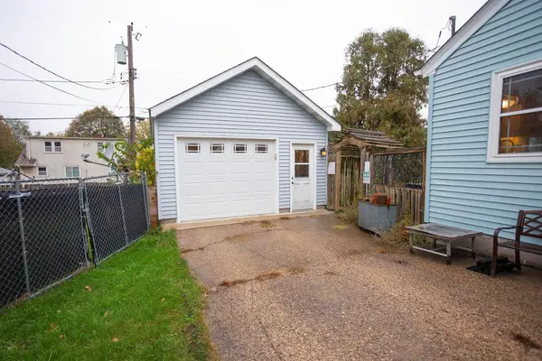 1963 Nortonia AVE, Saint Paul, MN 55119