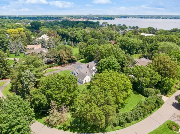 480 Highcroft RD, Wayzata, MN 55391