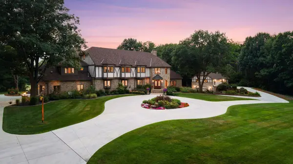 1166 Nightingale BLVD, Stillwater, MN 55082
