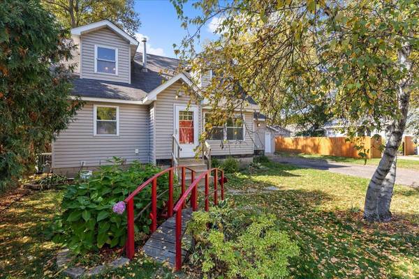744 6th ST SE, Forest Lake, MN 55025