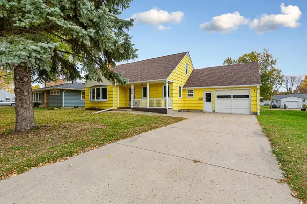 303 S Main ST, Winthrop, MN 55396