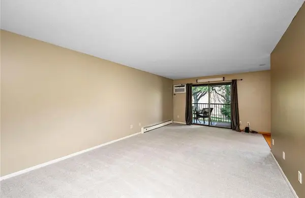4101 Parklawn AVE #201, Edina, MN 55435