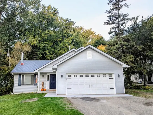 3117 Douglas DR N, Crystal, MN 55422