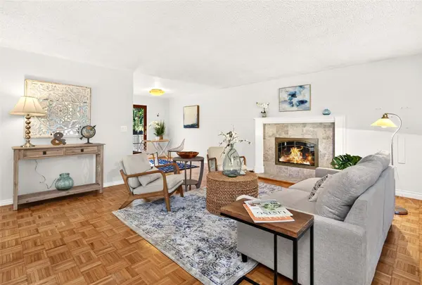 6 156th PL SW, Bothell, WA 98012