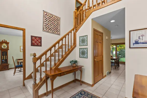 550 FOX FIRE DR, Oshkosh, WI 54904-6584