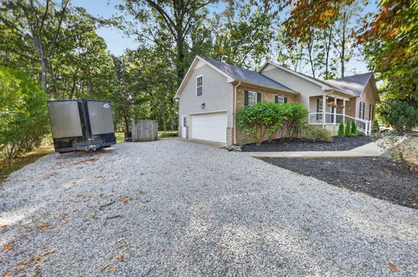 1083 Archer Dr, White House, TN 37188