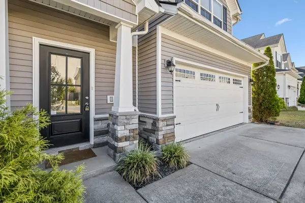 1712 Sunray Dr, Murfreesboro, TN 37127