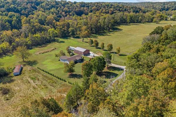 359 Ogden Rd, Waverly, TN 37185