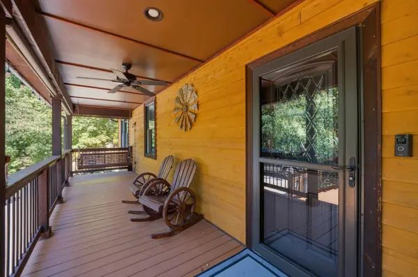 2029 Windy Ln, Sevierville, TN 37876