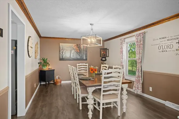 1330 Chippendale Cir, Columbia, TN 38401