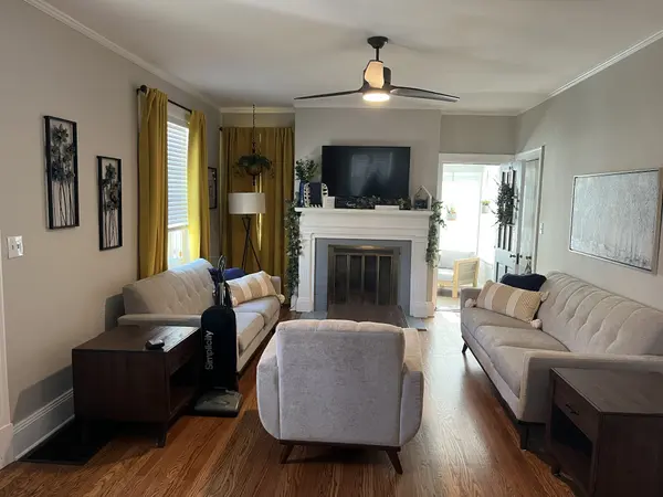 606 Anderson Dr, Clarksville, TN 37040