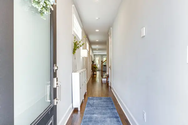 911B Spain Ave, Nashville, TN 37216