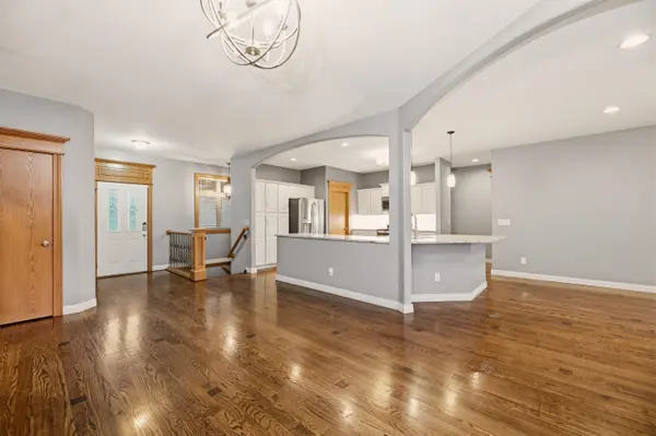 8342 E Old Mill Ct, Wichita, KS 67226