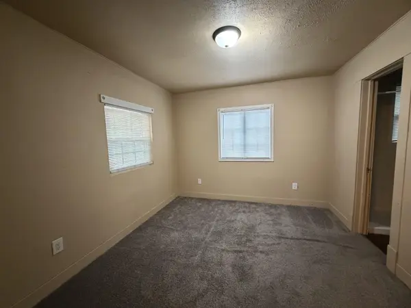310 N Phillips Ave., Salina, KS 67401