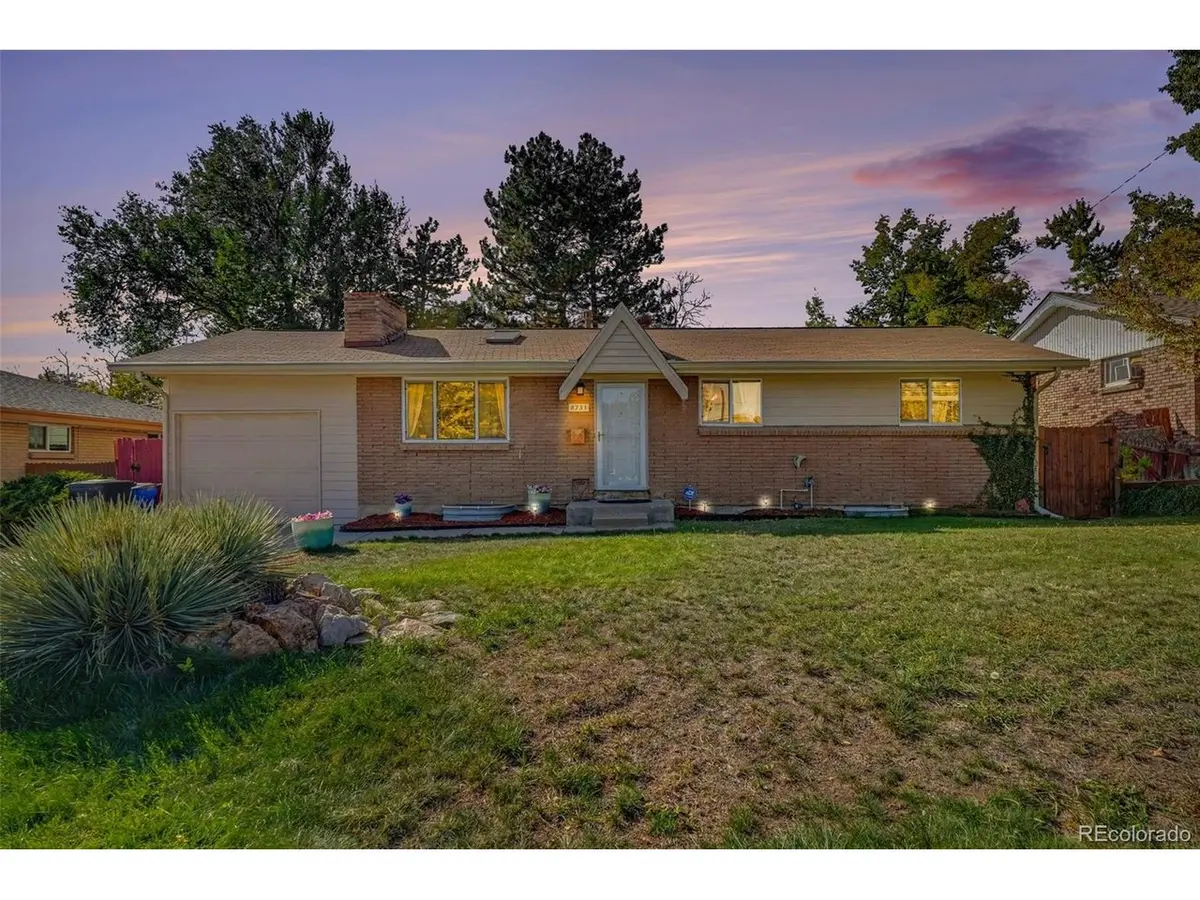 8731 Oakwood, Westminster, CO 80031