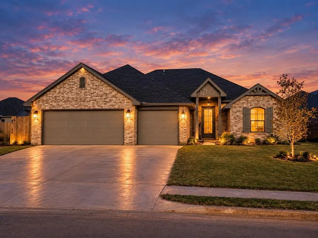 16020 Navarra WAY, Oklahoma City, OK 73170