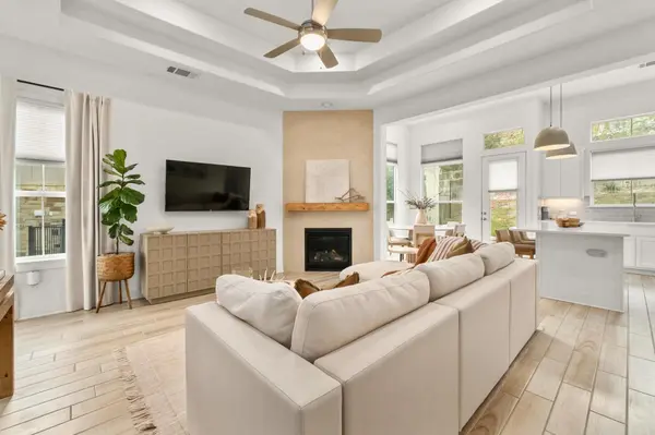 115 Beneteau DR, Austin, TX 78738