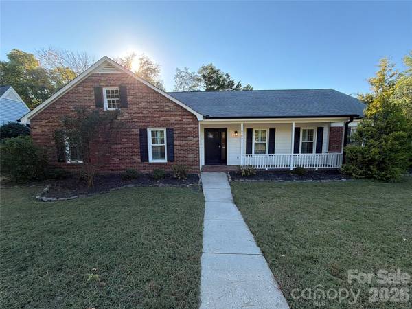4704 Benridge LN, Charlotte, NC 28226