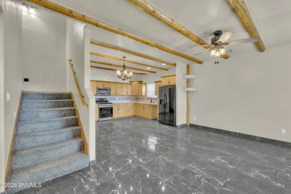 1104 W Parker RD, Las Cruces, NM 88005