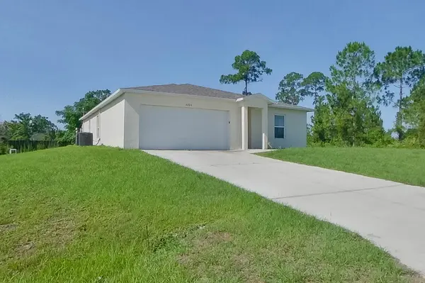 4204 E 5TH ST, Lehigh Acres, FL 33972