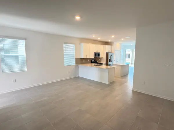 5569 FIONA LN, St Cloud, FL 34771