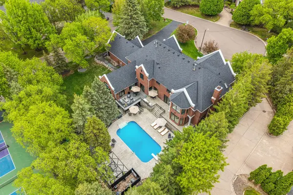 3554 Fairway CT, Minnetonka, MN 55305