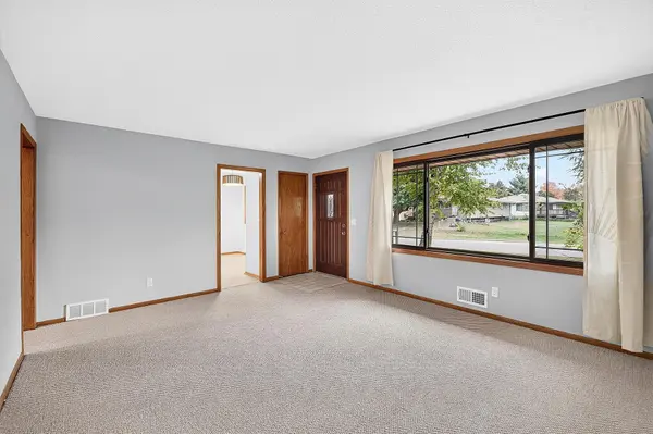 3640 Edward ST NE, Saint Anthony, MN 55418
