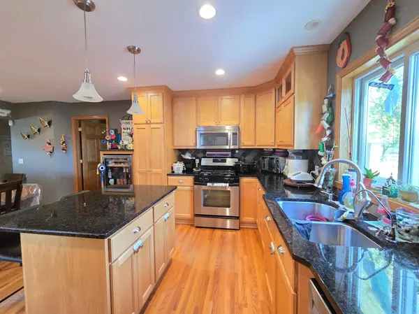 8011 1st AVE S, Bloomington, MN 55420