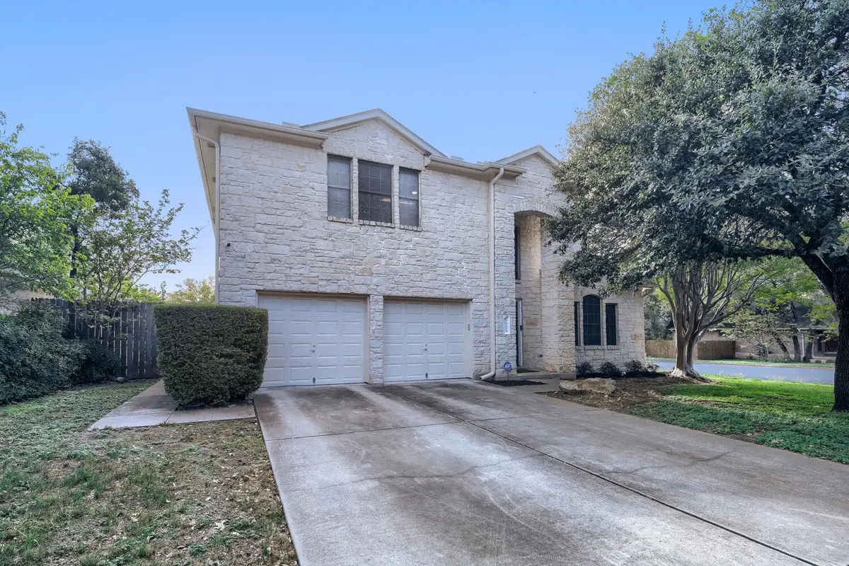 7125 Quimper LN, Austin, TX 78749