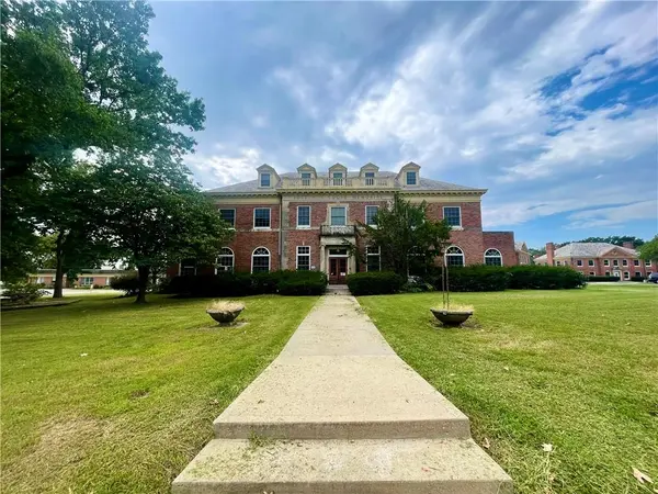 Admin Building, 8150 Wornall RD, Kansas City, MO 64114