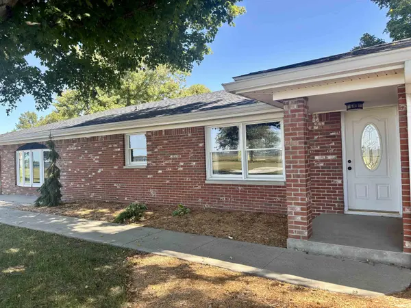 3394 N County Road 200 W ***, Petersburg, IN 47567