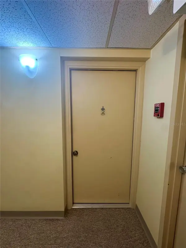 2437 HARBOR BLVD #110, Port Charlotte, FL 33952
